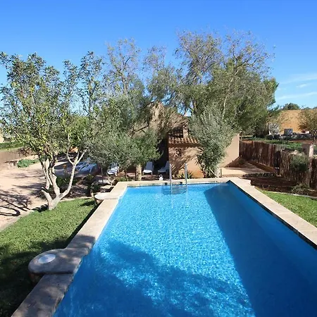 Finca Es Tres Pins Villa *